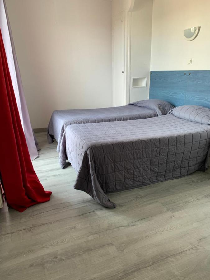 Hotel Le Canetois 外观 照片